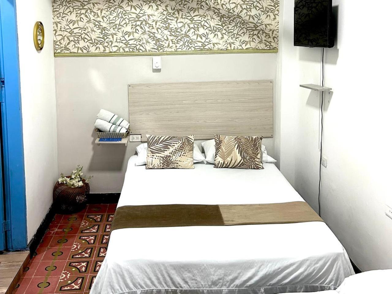 Hotel Kasaya Inn Santa Marta  Bagian luar foto