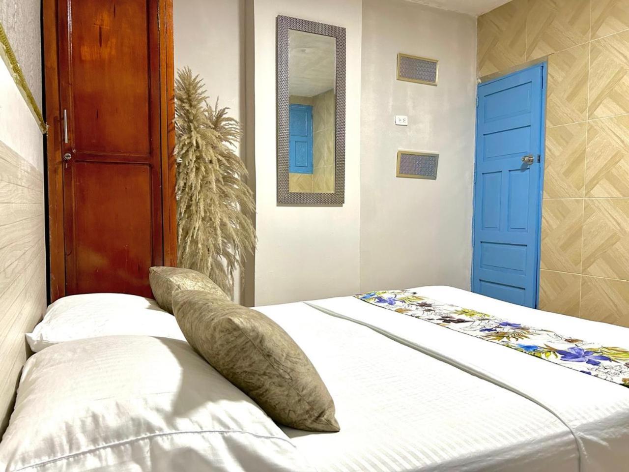 Hotel Kasaya Inn Santa Marta  Bagian luar foto